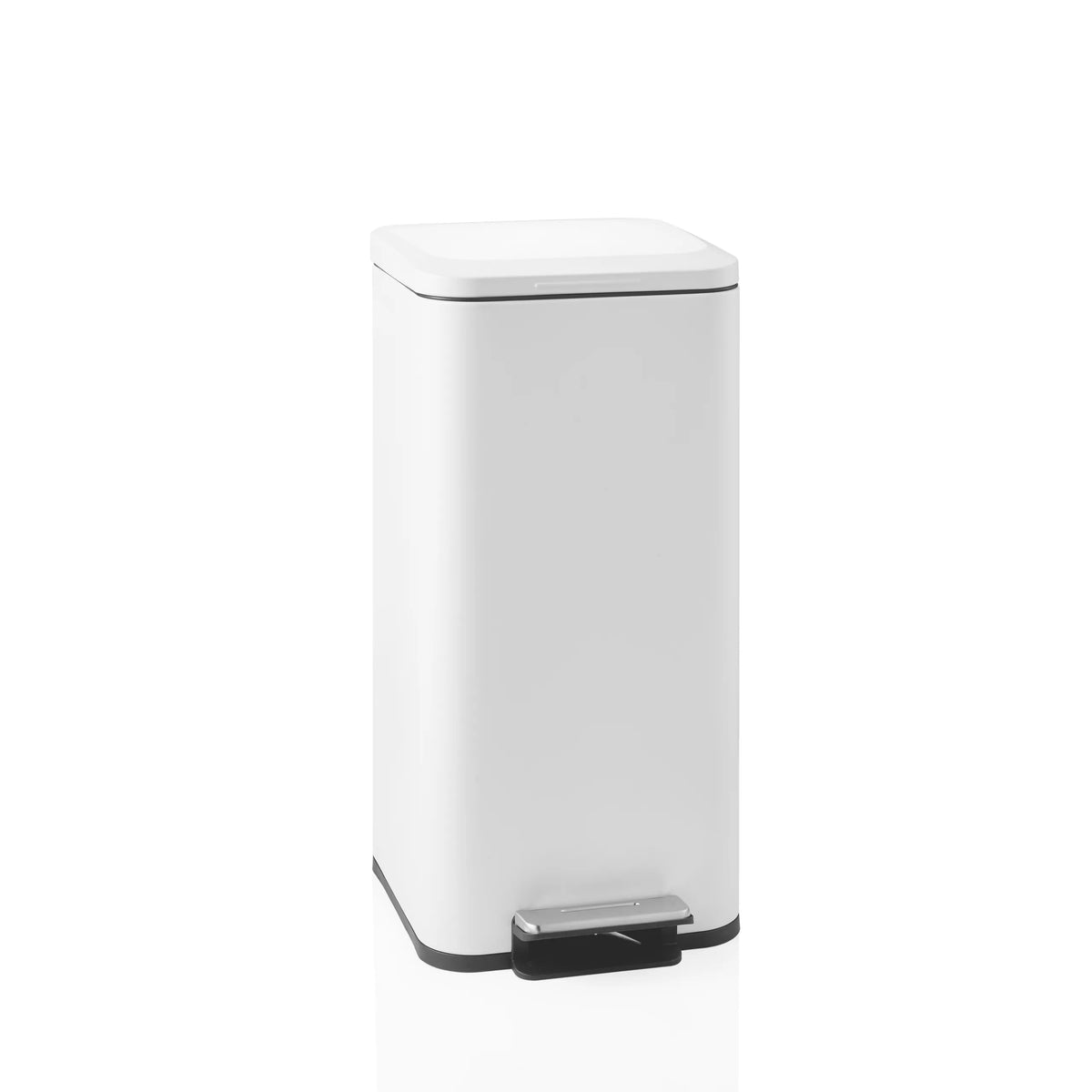 Papelera Clean Square blanca con pedal plateado de hjh OFFICE – vista de 360° (vista frontal 15°)