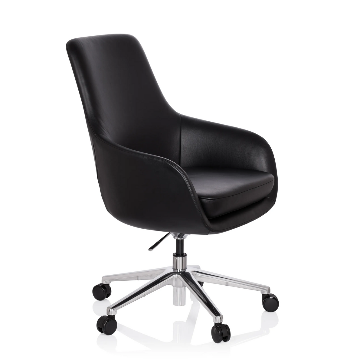 Sillón de oficina profesional BARENO negro con tapizado de cuero y base de cinco ruedas de hjh OFFICE – vista de 360° (vista frontal en diagonal 60°)