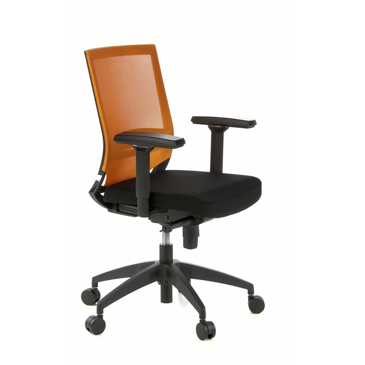 Silla de oficina profesional PORTO BASE en negro y naranja con respaldo de malla y base de cinco ruedas de hjh OFFICE – vista de 360° (vista frontal en diagonal 60°)