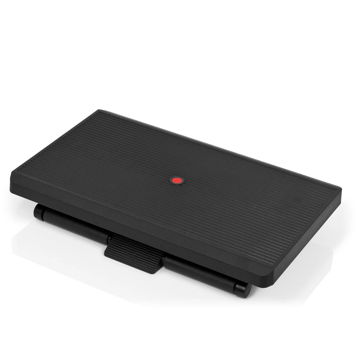 Reposapiés PIEDINO STRIPE PRO negro con superficie acanalada y botón rojo de hjh OFFICE – vista de 360° (vista frontal 16°)