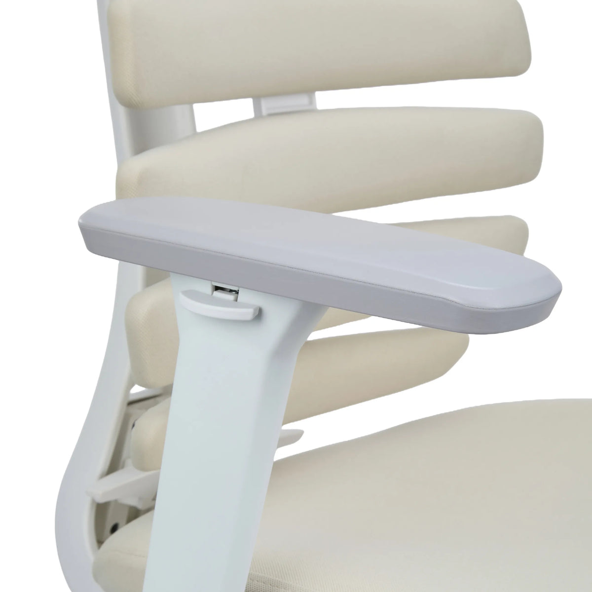 Reposabrazos blanco de la silla de oficina profesional ERGO LINE W con almohadilla gris y funda de tela beige de hjh OFFICE