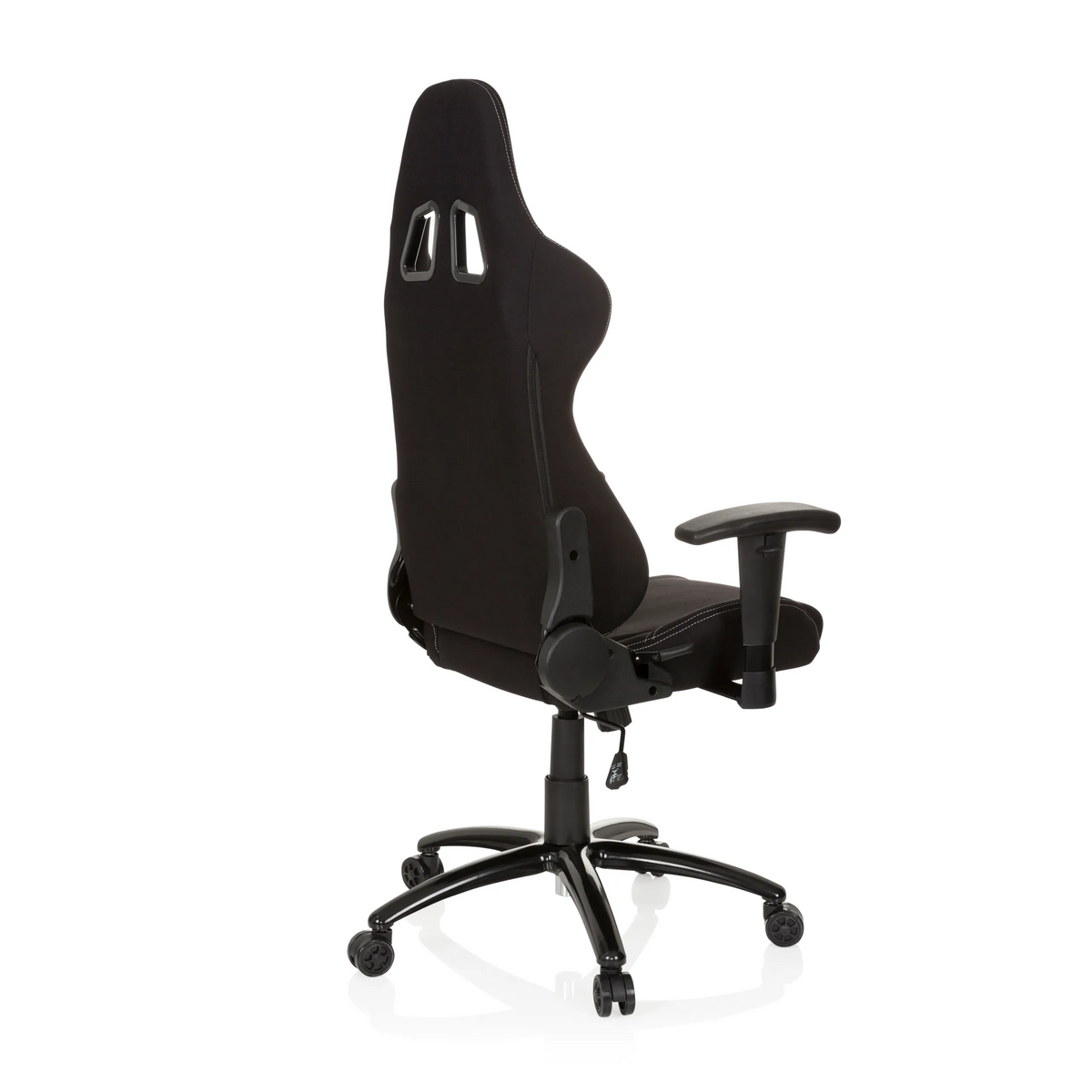 Silla gaming negra GAME FORCE con reposacabezas, reposabrazos y base de cinco ruedas de hjh OFFICE – vista de 360° (vista trasera en diagonal 120°)