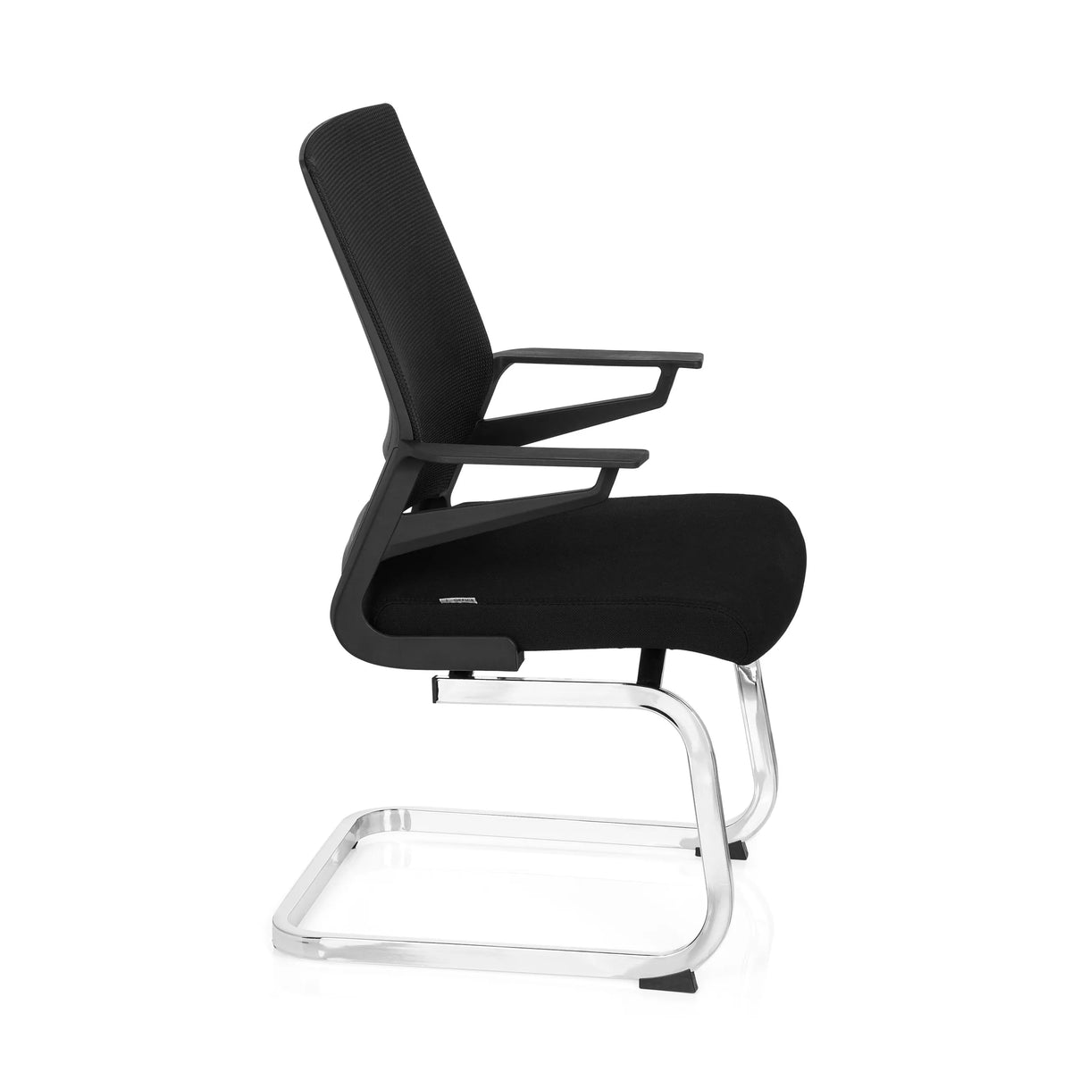 Silla de viga voladiza INVENTOR V negra con respaldo de malla, reposabrazos y base de patín de hjh OFFICE – vista de 360° (vista lateral 80°)