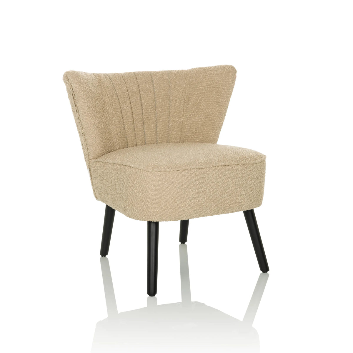 Sillón de diseño MANISO beige con tapizado de tela estructurada y cuatro patas negras de hjh LIVING – vista de 360° (vista frontal en diagonal 30°)