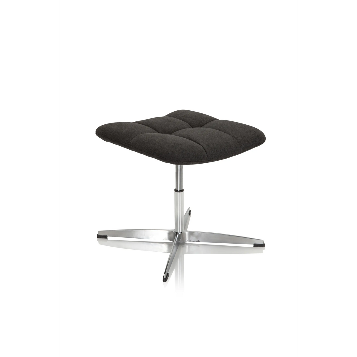Taburete tapizado negro SARANTO con asiento cuadrado y base de estrella de metal de hjh OFFICE – vista de 360° (vista frontal en diagonal 40°)