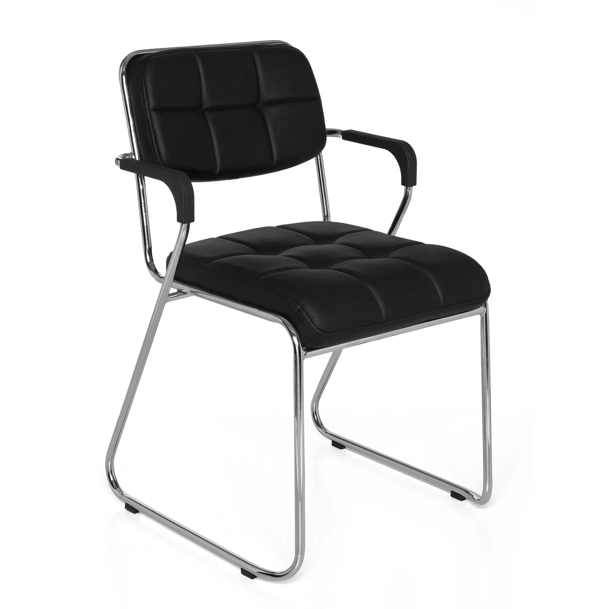 Silla de confidente negra ZANTA con costuras cuadradas y estructura cromada de hjh OFFICE – vista de 360° (vista frontal en diagonal 40°)