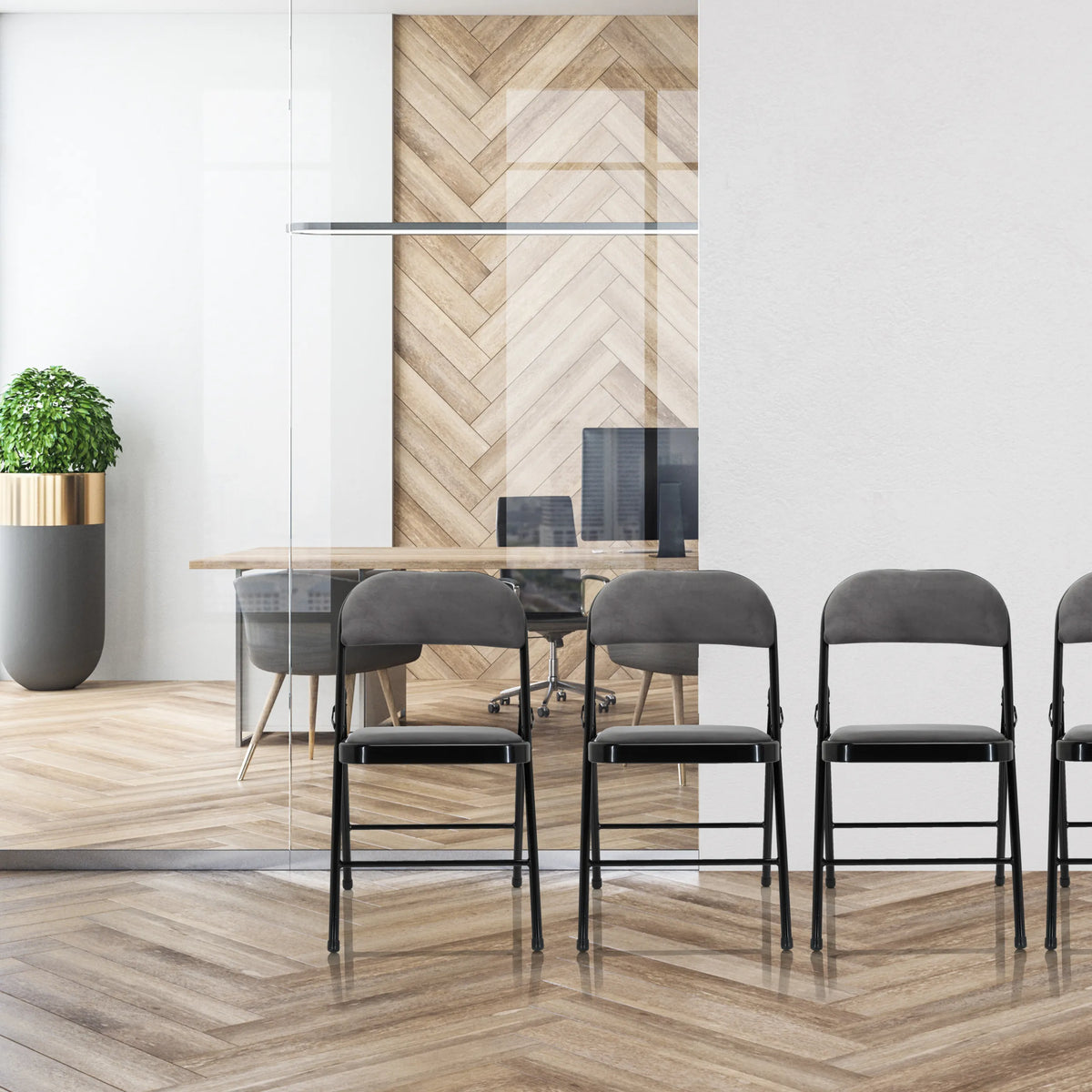 Sillas plegables TUDELA I en color gris oscuro con tapizado de terciopelo y estructura negra de hjh OFFICE