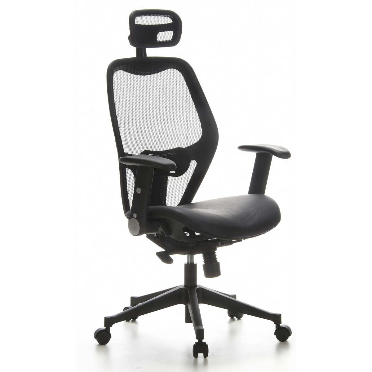 Silla de oficina profesional AIR-PORT negra con respaldo de malla, asiento de cuero y base de cinco ruedas de hjh OFFICE – vista de 360° (vista frontal en diagonal 40°)
