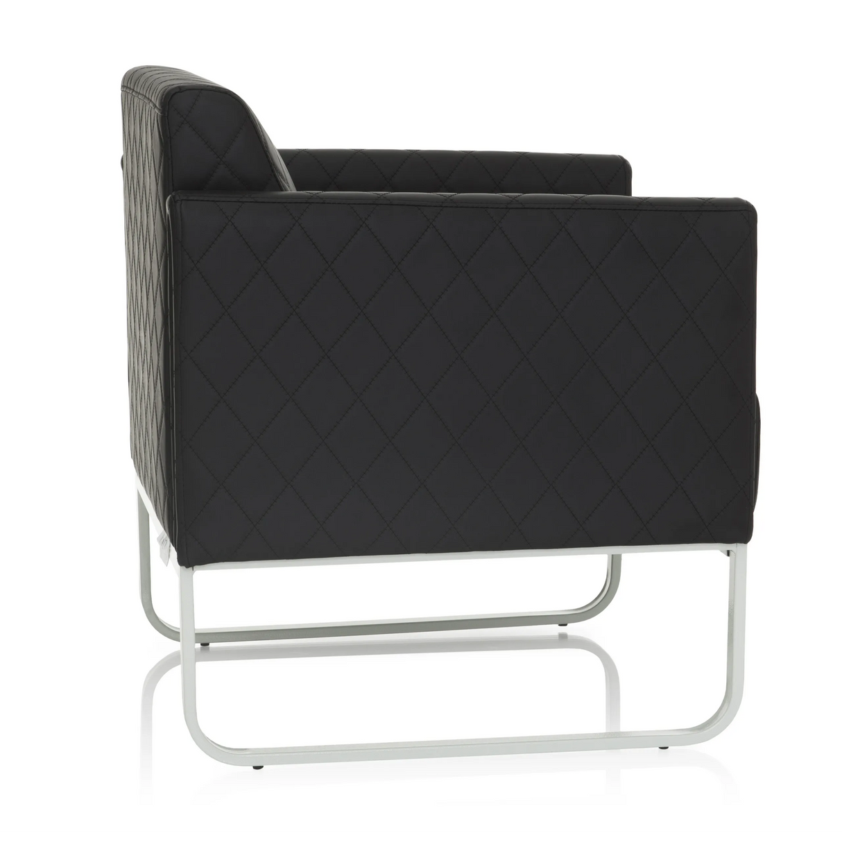Sillón tapizado negro ARUBA STEP con costuras de diamante y estructura plateada de hjh OFFICE – vista de 360° (vista lateral 100°)