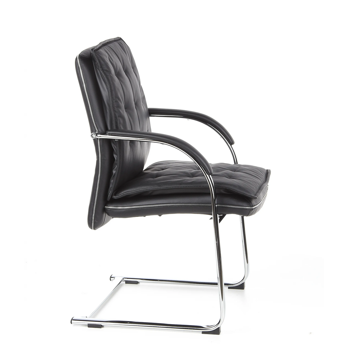 Silla viga voladiza VILLA V negra con tapizado acolchado y reposabrazos de hjh OFFICE – vista de 360° (vista lateral 80°)