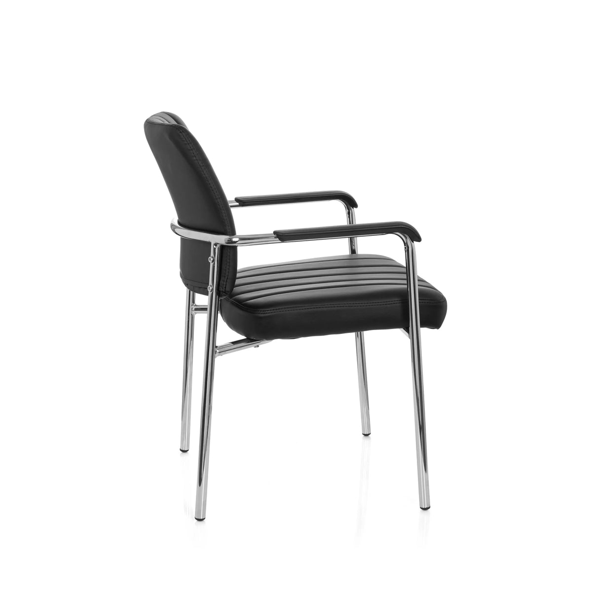 Silla de cuatro patas SOMOS V negra con tapizado de cuero sintético, acolchado capitoné y reposabrazos de hjh OFFICE – vista de 360° (vista lateral 100°)