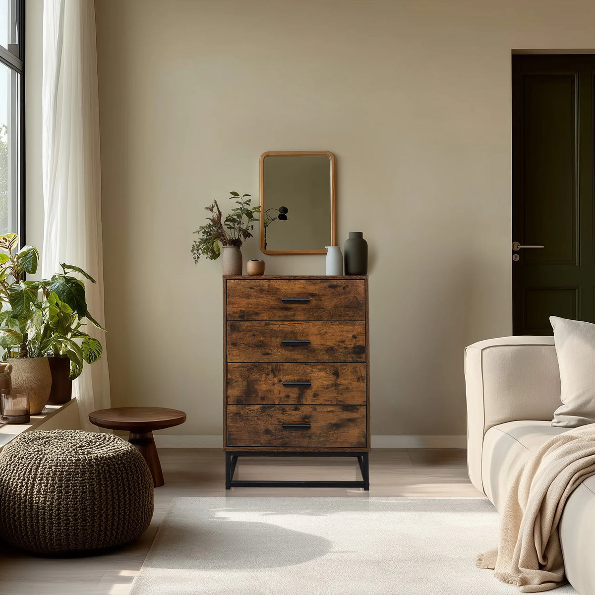 Cómoda marrón VINSTRA con cuatro cajones y estructura metálica negra de hjh LIVING