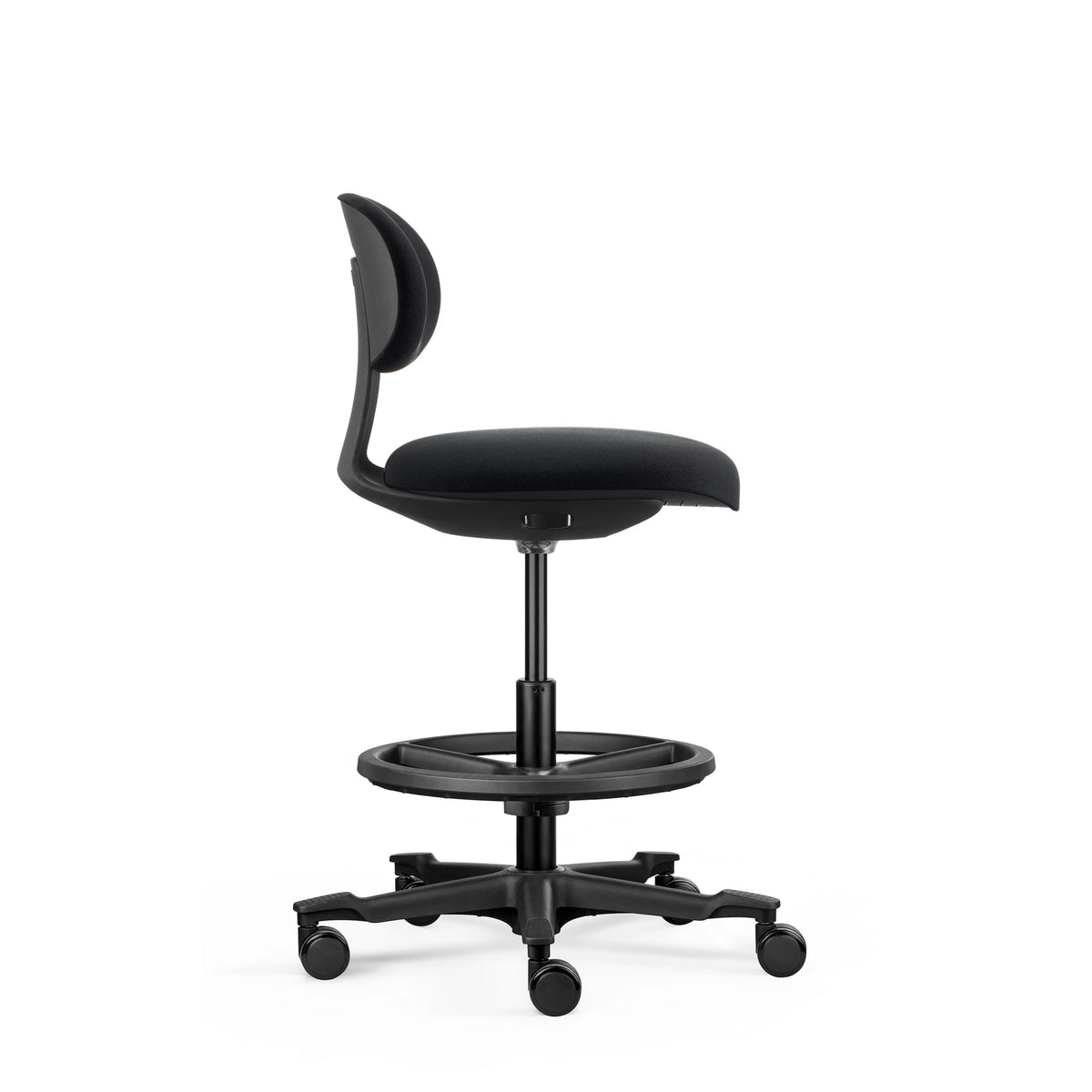 Silla de trabajo WORK MF2 negra con aro reposapiés y base con ruedas de hjh OFFICE