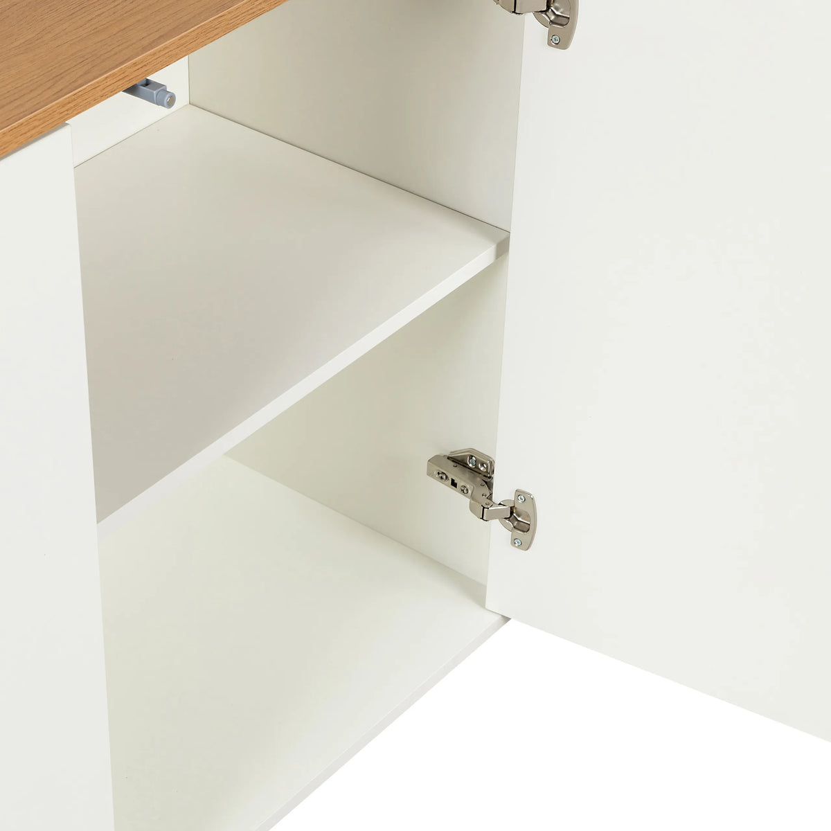 Bisagras de la puerta y estante blanco del aparador KELO S en blanco y roble de hjh LIVING