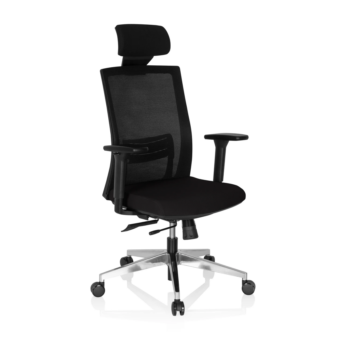 Sillón de oficina profesional CAPTIVA negro con respaldo de malla, reposacabezas y base de cinco ruedas de hjh OFFICE – vista de 360° (vista frontal en diagonal 40°)