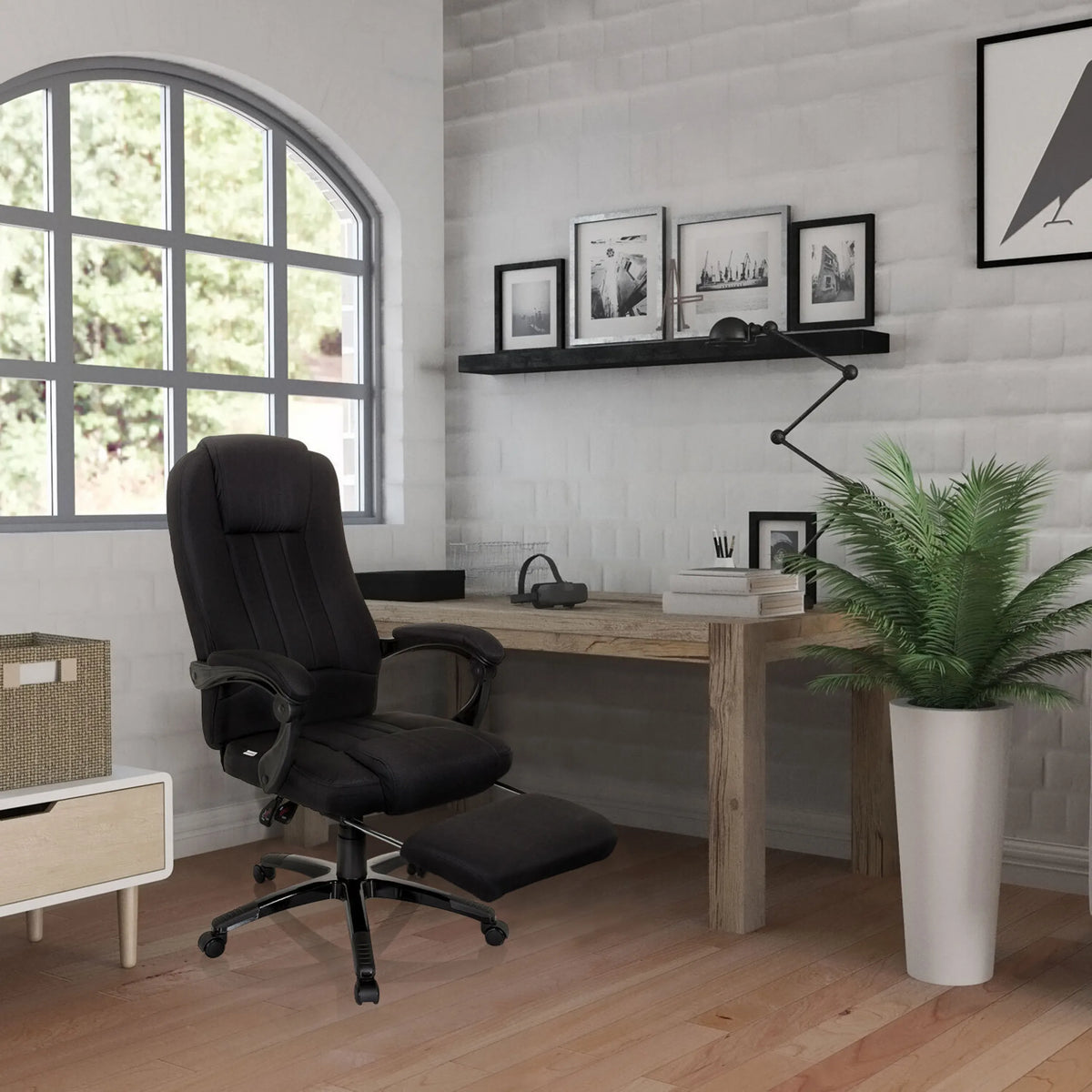 Sillón de oficina Home Office RELAX CL190 negro con reposapiés integrado y reposabrazos de MyBuero