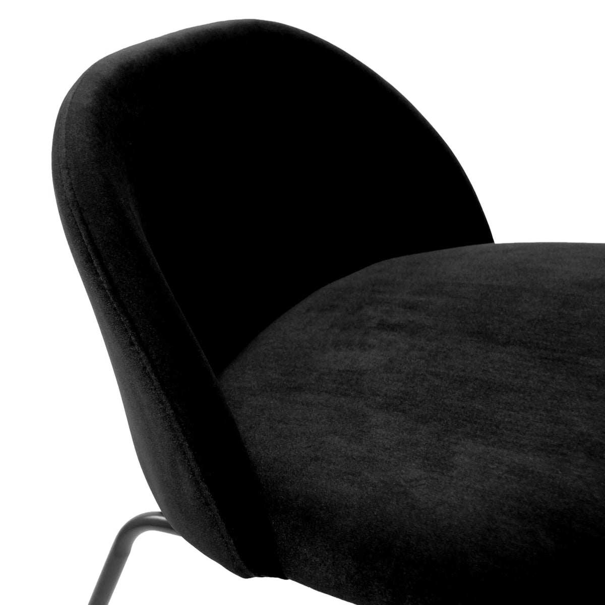 Respaldo y asiento tapizados en negro de la silla tapizada VELVO de hjh OFFICE