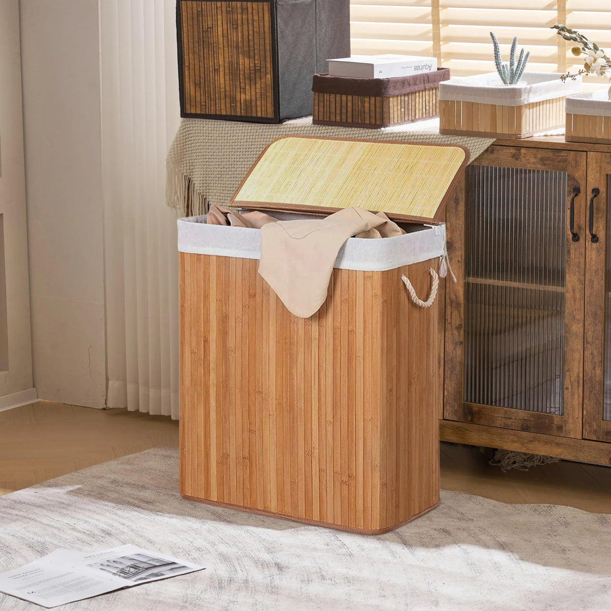 Cesta de ropa marrón FALSTER XL B con tapa de bambú y asas integradas de hjh LIVING