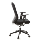 Silla de oficina profesional TRAFFIC 30 negra con reposabrazos y base de cinco ruedas de hjh OFFICE – vista de 360° (vista lateral 100°)