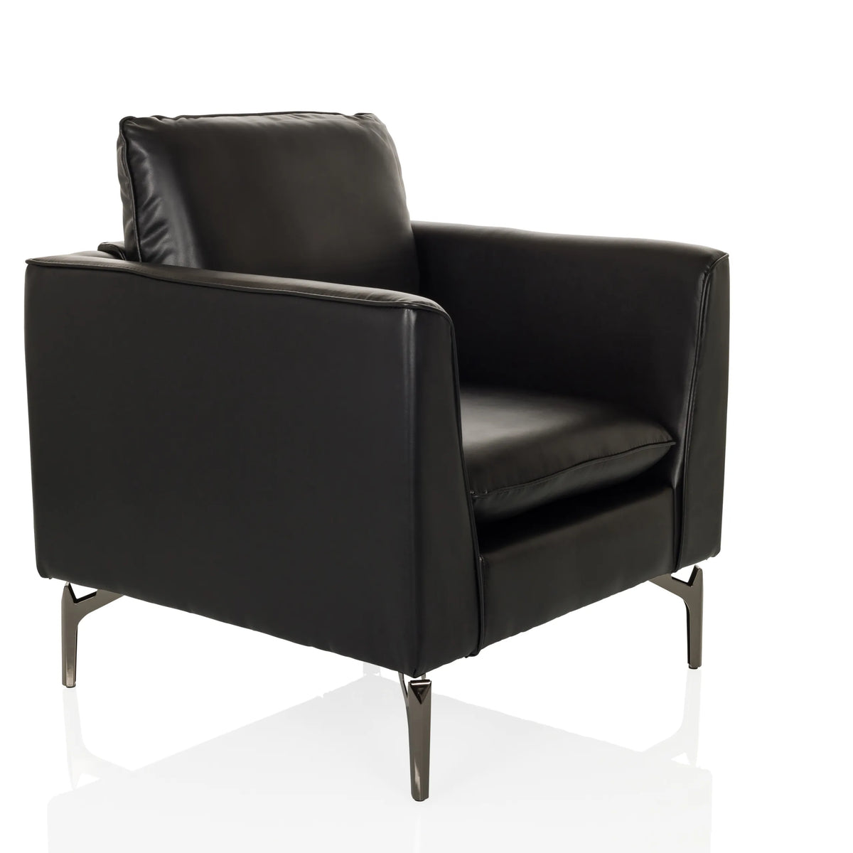 Sillón de diseño BAVERO negro con tapicería de cuero sintético y patas de metal de hjh OFFICE – vista de 360° (vista frontal en diagonal 45°)