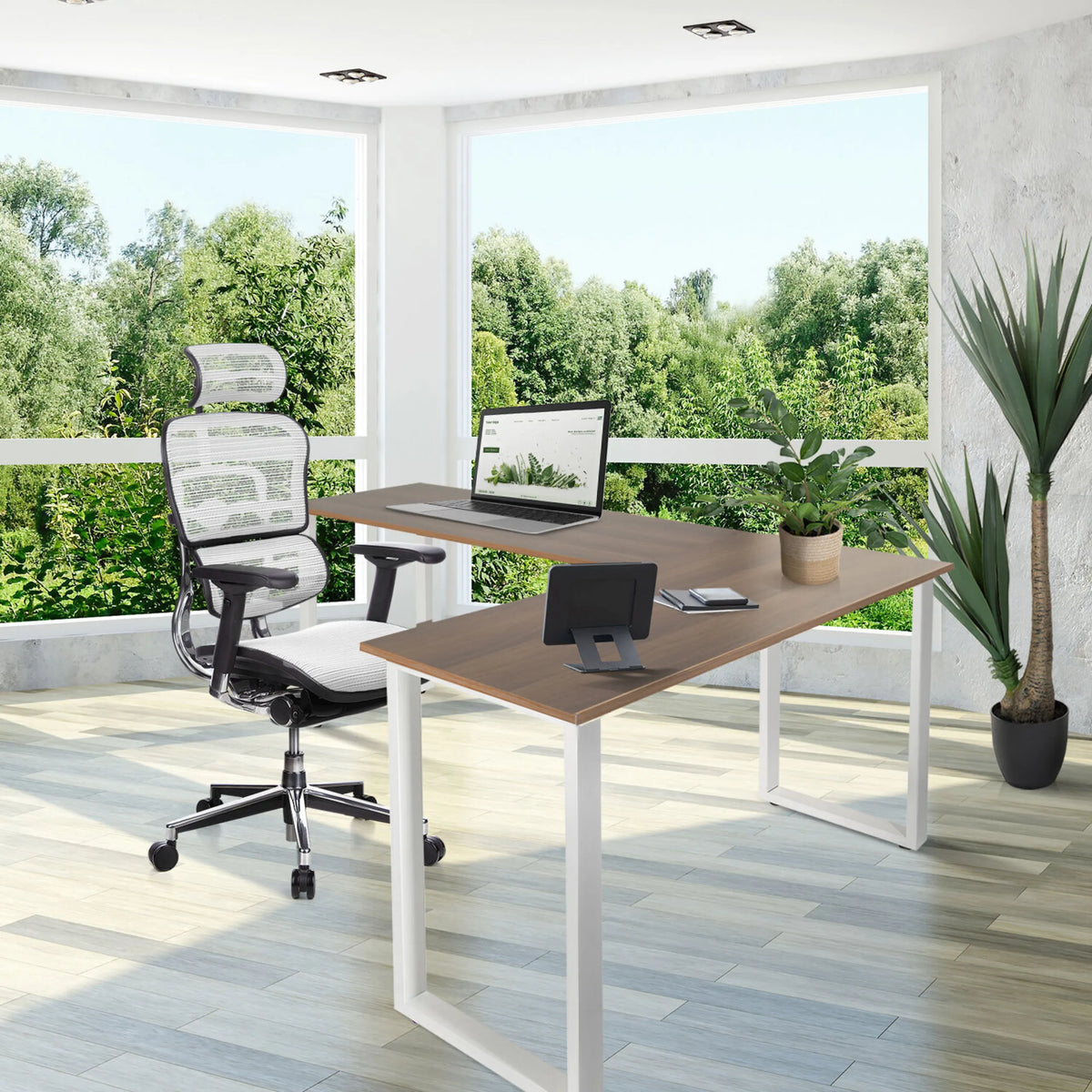 Escritorio de esquina WORKSPACE BASIC I en nogal y blanco con estructura blanca de hjh OFFICE