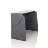 Separador de mesa gris FLEXMIUT FOLD con dos salidas de cable horizontales de hjh OFFICE – vista de 360° (vista frontal en diagonal 60°)