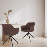 Dos sillas de comedor ELVERUM SPU de color marrón oscuro con base de estrella negra en una mesa de hjh LIVING
