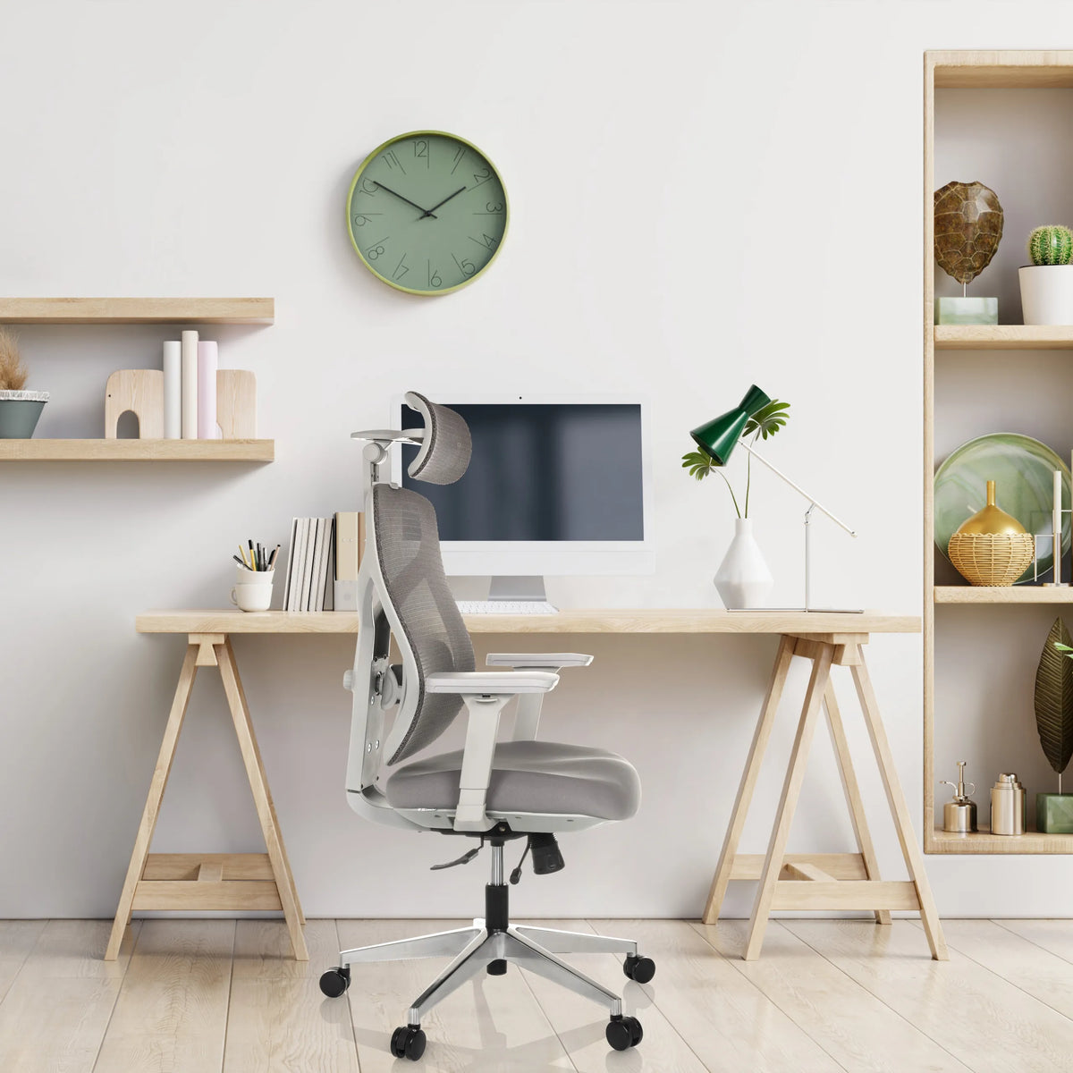 Silla alta gama CASSILIS W gris con respaldo de malla y reposacabezas de hjh OFFICE