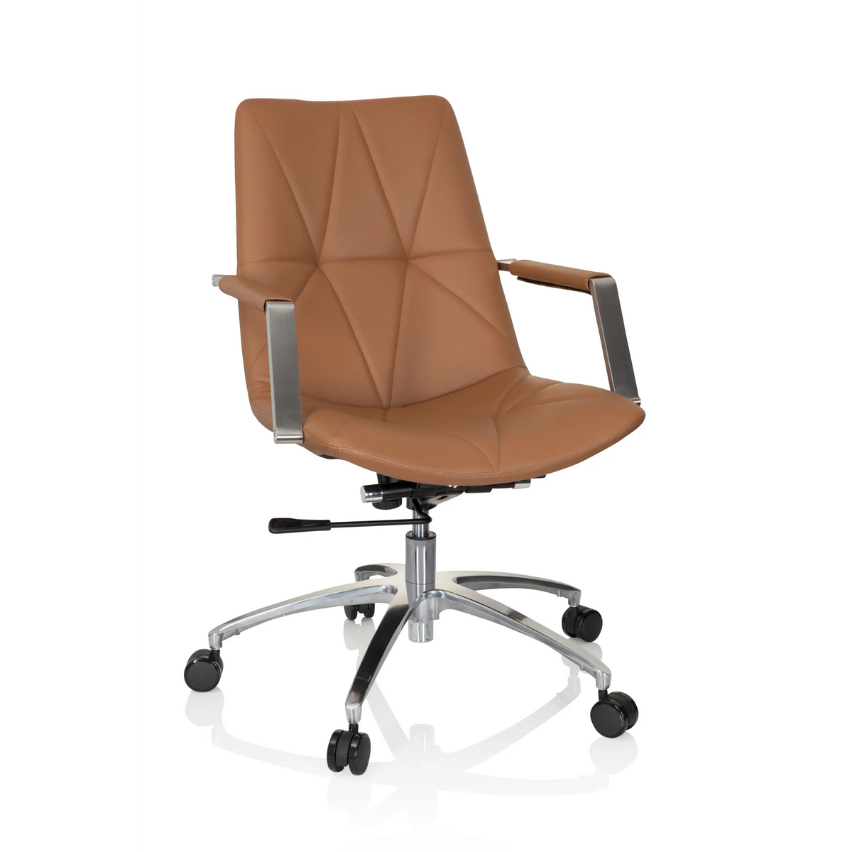 Silla Home Office SARANTO II color camello con capitoné y base de cinco ruedas de hjh OFFICE – vista de 360° (vista frontal 20°)
