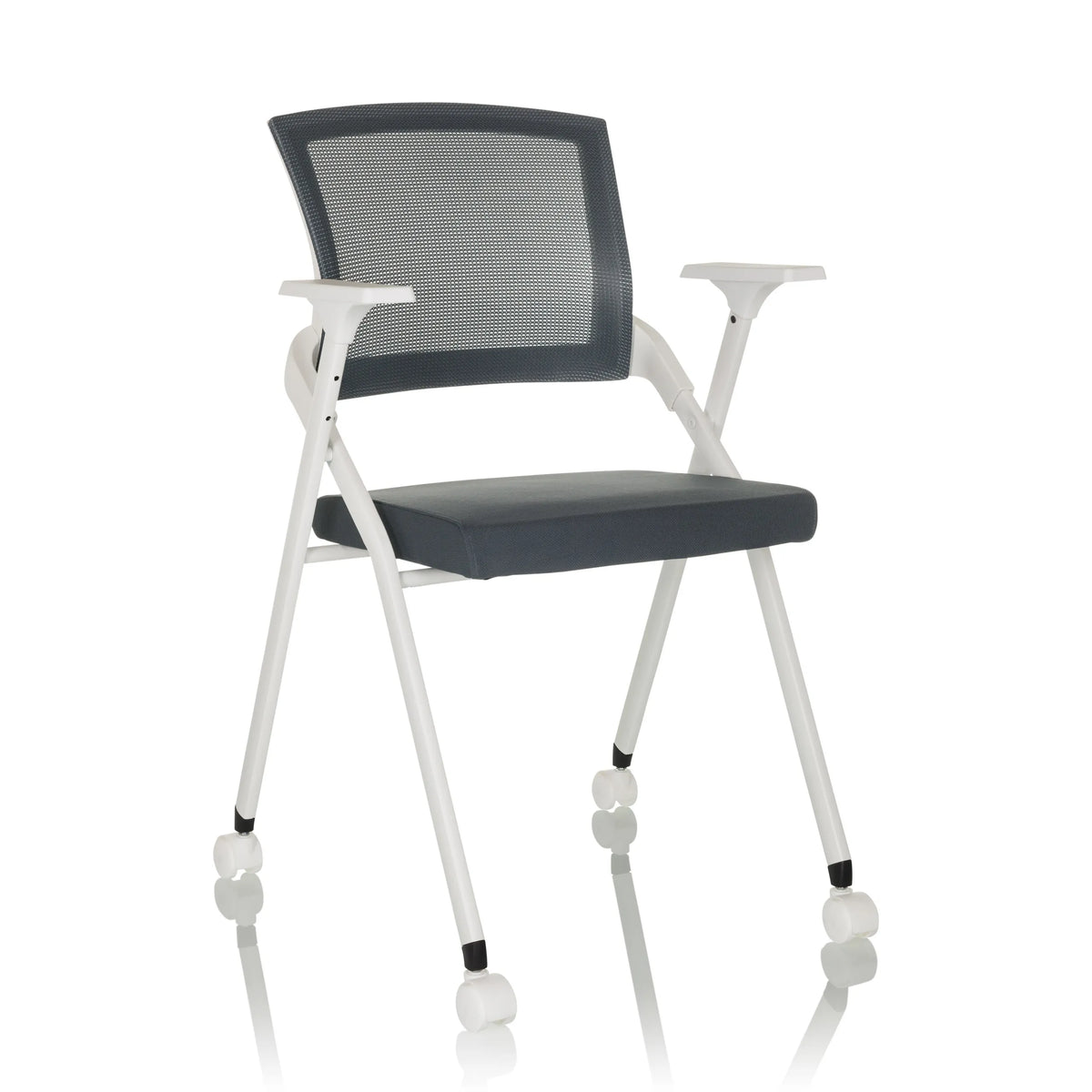 silla plegable PRIORITY II W gris con respaldo de malla, reposabrazos y ruedas de hjh OFFICE – vista de 360° (vista frontal en diagonal 30°)