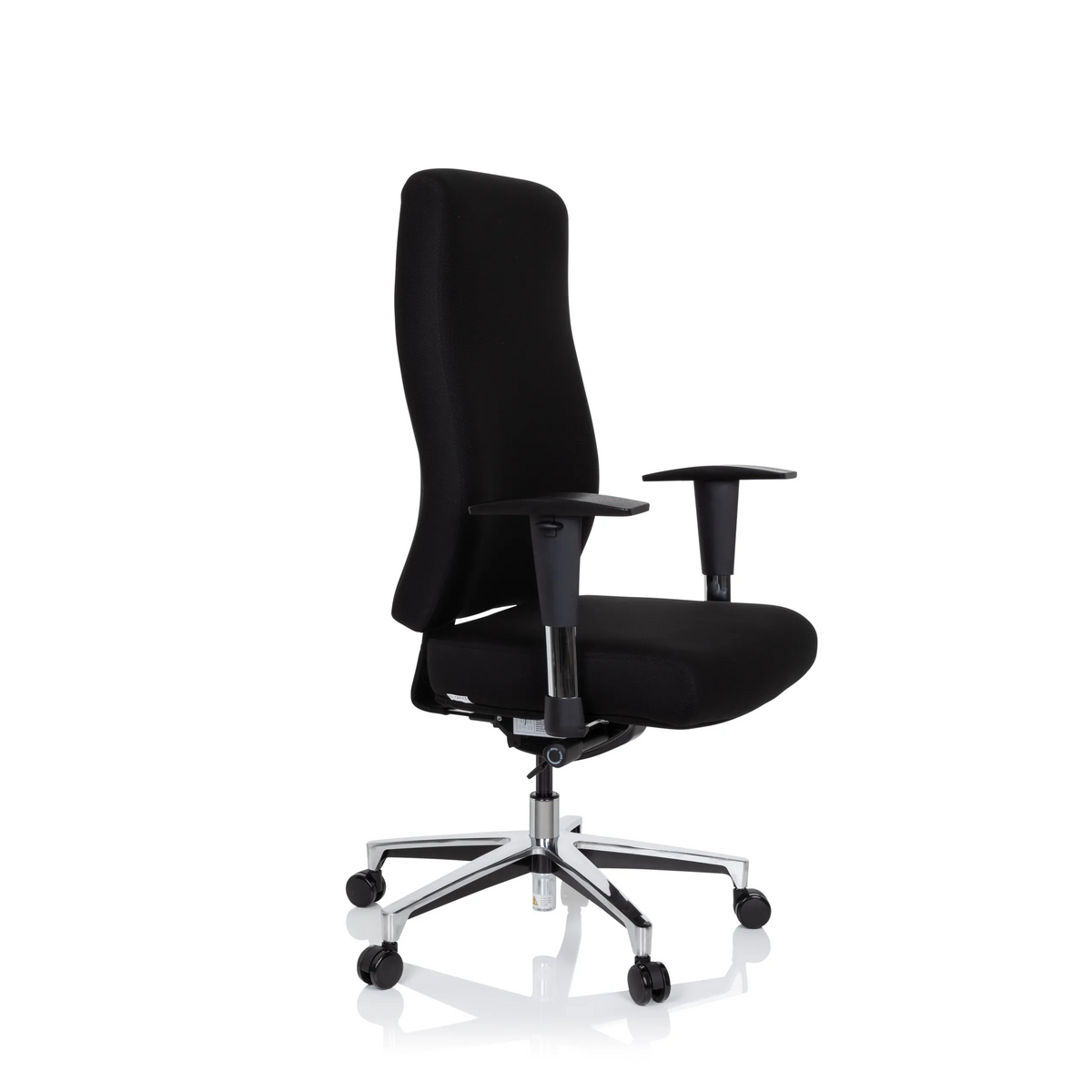 Silla de oficina profesional FORCOM negra con reposabrazos y base de cinco ruedas de hjh OFFICE – vista de 360° (vista frontal en diagonal 60°)