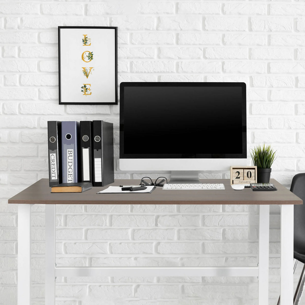 Escritorio WORKSPACE LIGHT I en nogal y blanco, 120 × 60 cm de hjh OFFICE