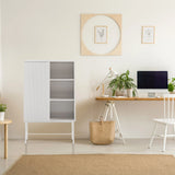 Estante gris SIO con una puerta cerrada y dos estantes abiertos de hjh LIVING