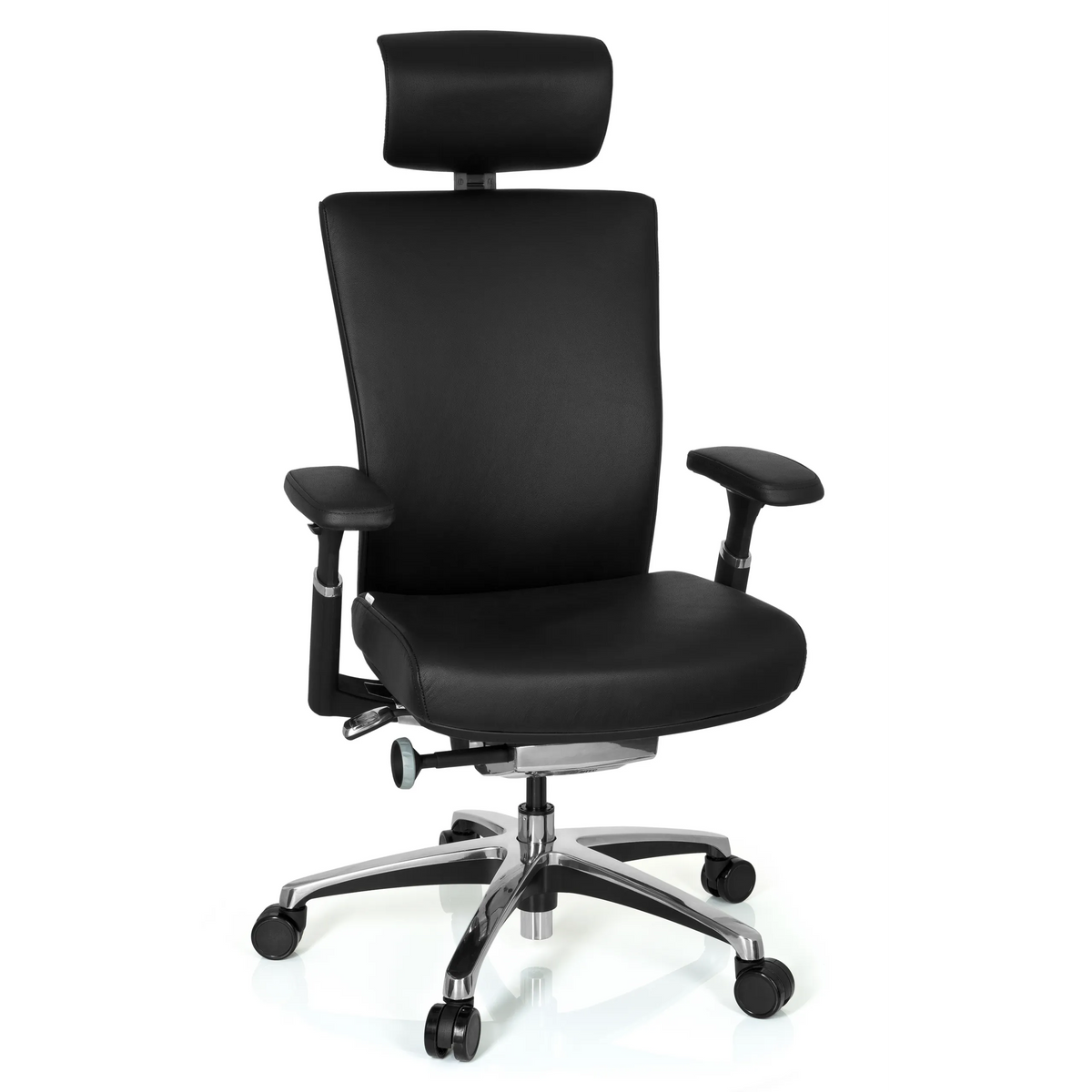 Silla de oficina profesional NOVA negra de cuero con reposacabezas y base de cinco ruedas de hjh OFFICE – vista de 360° (vista frontal 20°)