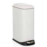 Papelera CLEAN SLIM blanca con pedal y tapa redondeada de hjh OFFICE – vista de 360° (vista frontal en diagonal 30°)