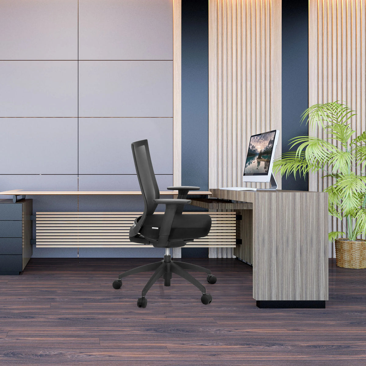 Silla de oficina profesional ASPEN negra con respaldo de malla en un escritorio de hjh OFFICE