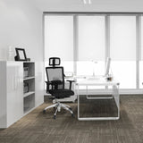 Silla de oficina profesional ASTRA LUX negra con respaldo de malla y reposacabezas de hjh OFFICE