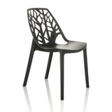 Silla de exterior ARTIFO TRI negra con respaldo perforado de aspecto orgánico de hjh OFFICE – vista de 360° (vista frontal en diagonal 45°)