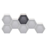Separadores en forma de panal FLEXMIUT STORE S en gris con seis elementos hexagonales de hjh OFFICE
