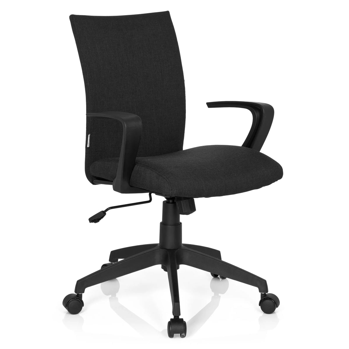 Silla Home Office SOFT negra con reposabrazos y base de cinco ruedas de hjh OFFICE – vista de 360° (vista frontal en diagonal 40°)