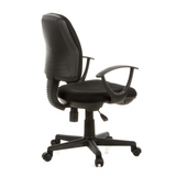 Silla Home Office CITY 10 negra con respaldo de malla, reposabrazos y base de cinco ruedas de hjh OFFICE – vista de 360° (vista trasera en diagonal 120°)