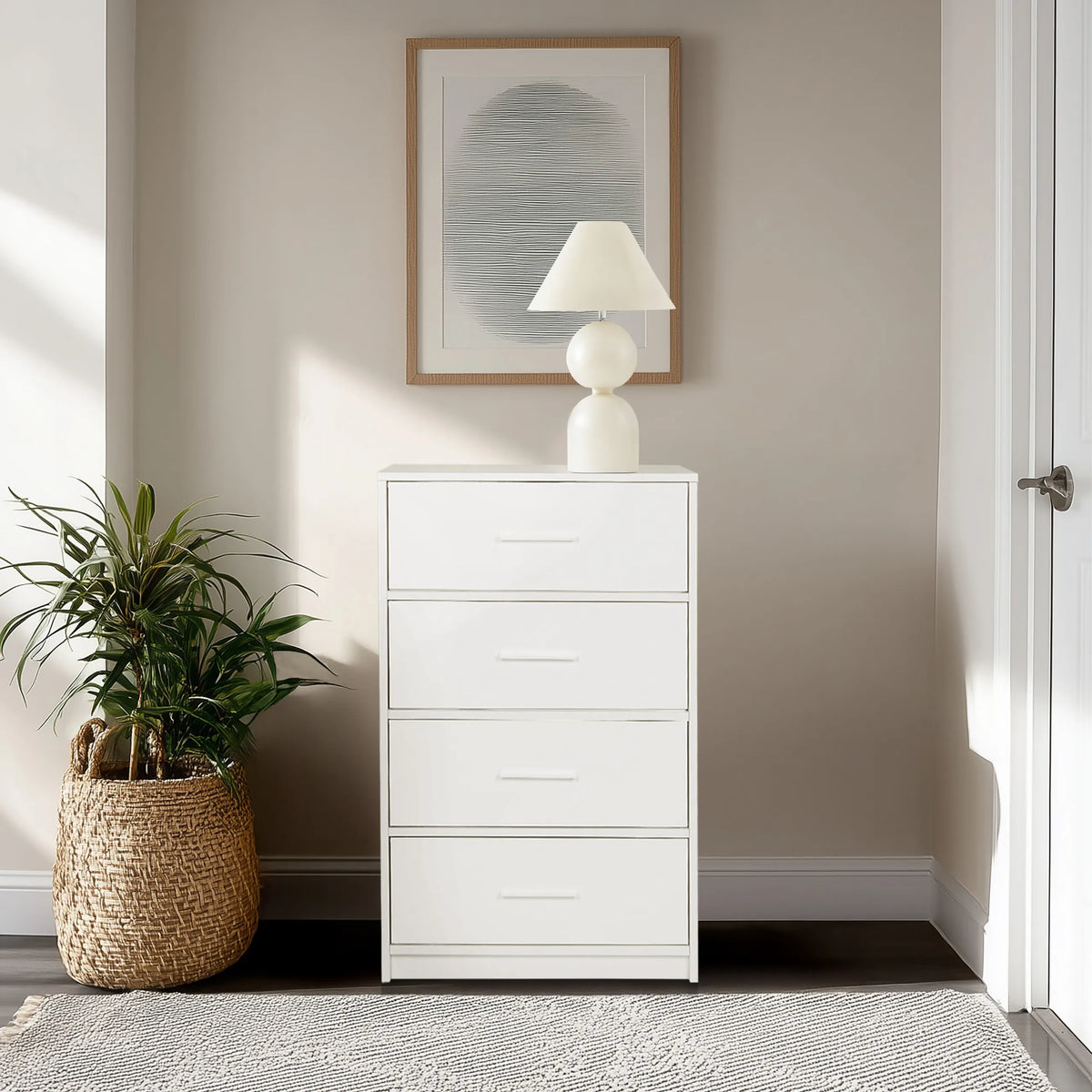Cómoda blanca ESTORIA con cuatro cajones y tiradores sencillos de hjh LIVING