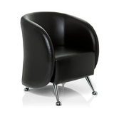 Sillón tapizado negro ST. LUCIA con patas de metal brillantes de hjh OFFICE – vista de 360° (vista frontal en diagonal 40°)
