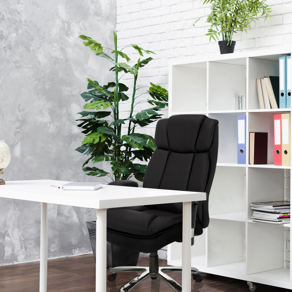 Silla giratoria BUILDER XXL I negra con tapizado de cuero sintético y respaldo alto de hjh OFFICE