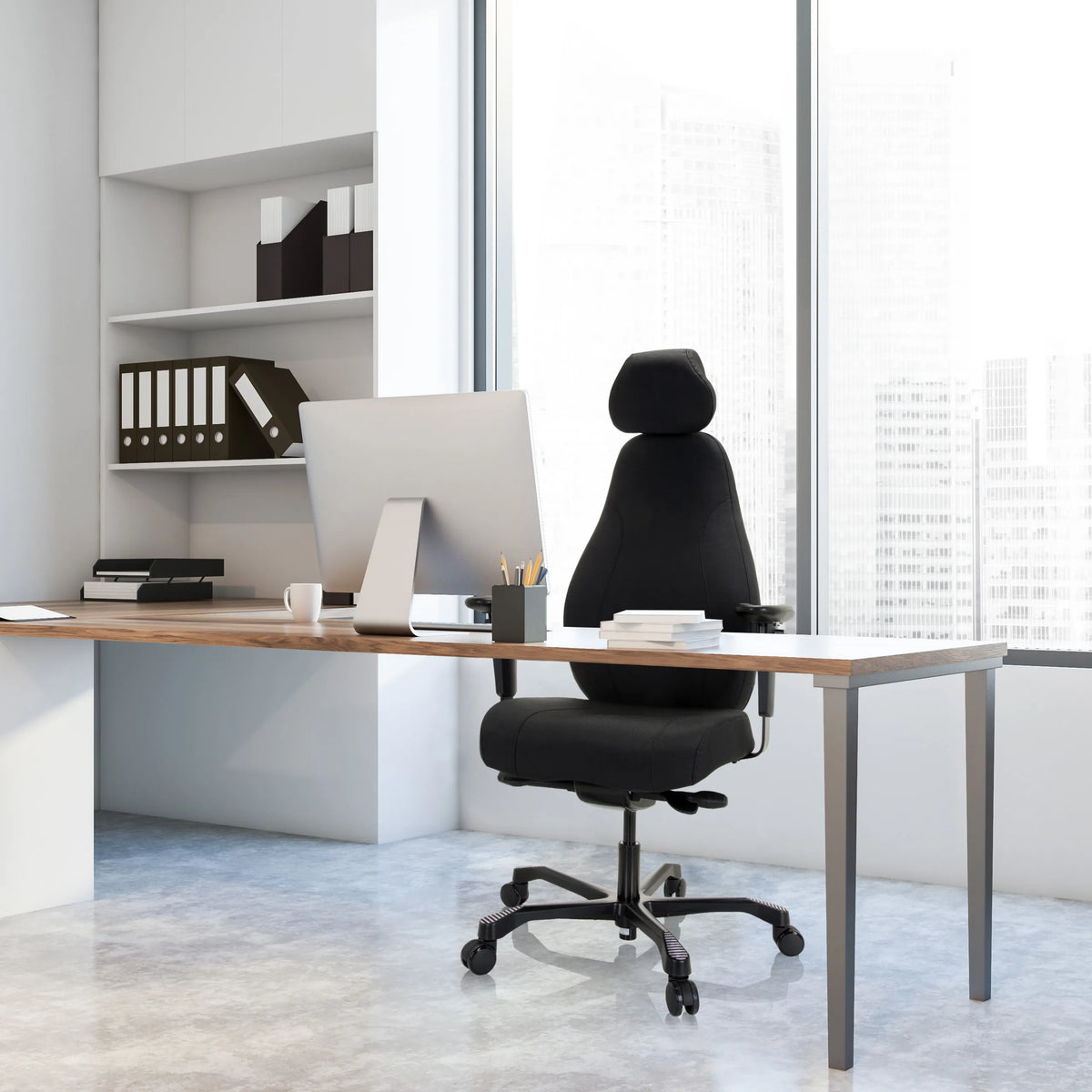 Sillón de oficina profesional RESISTIO XXL negro con reposacabezas y reposabrazos en un escritorio de hjh OFFICE