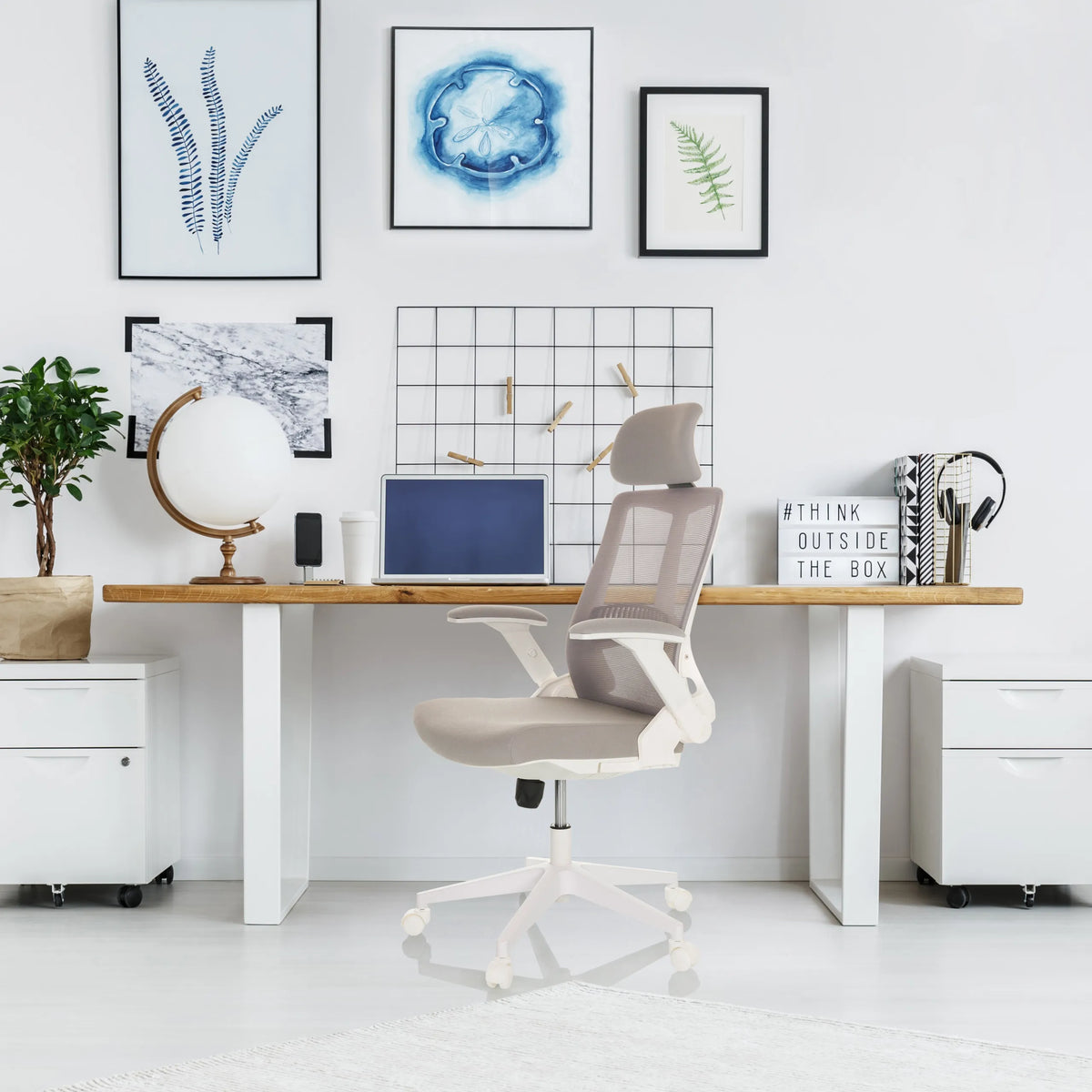 Silla Home Office VENDO W gris con respaldo de malla y base blanca de hjh OFFICE