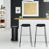 Papelera negra CLEAN STEP con capacidad de 30 litros de hjh OFFICE
