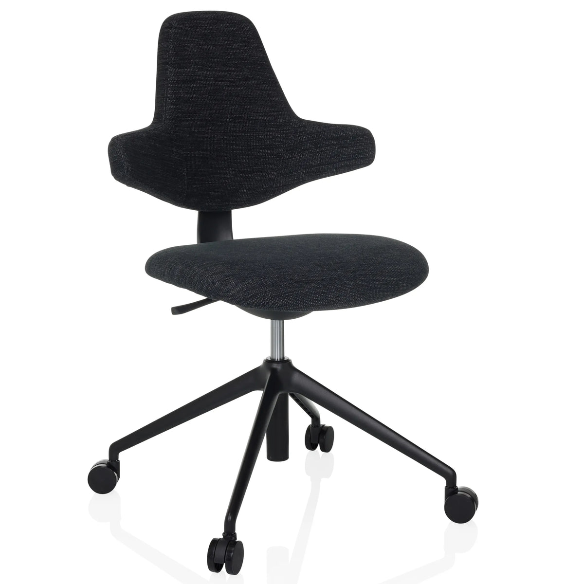Silla de oficina profesional PALIANO negra con acolchado y base de cinco ruedas de hjh OFFICE – vista de 360° (vista frontal 15°)