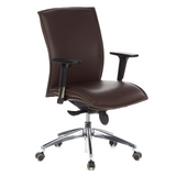 Sillón de alta gama MURANO 10 marrón oscuro con reposabrazos y base de cinco ruedas de hjh OFFICE – vista de 360° (vista frontal en diagonal 40°)