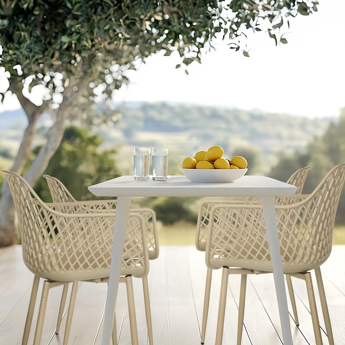 Silla de exterior BEGIO L en beige con estructura de malla y reposabrazos de hjh LIVING